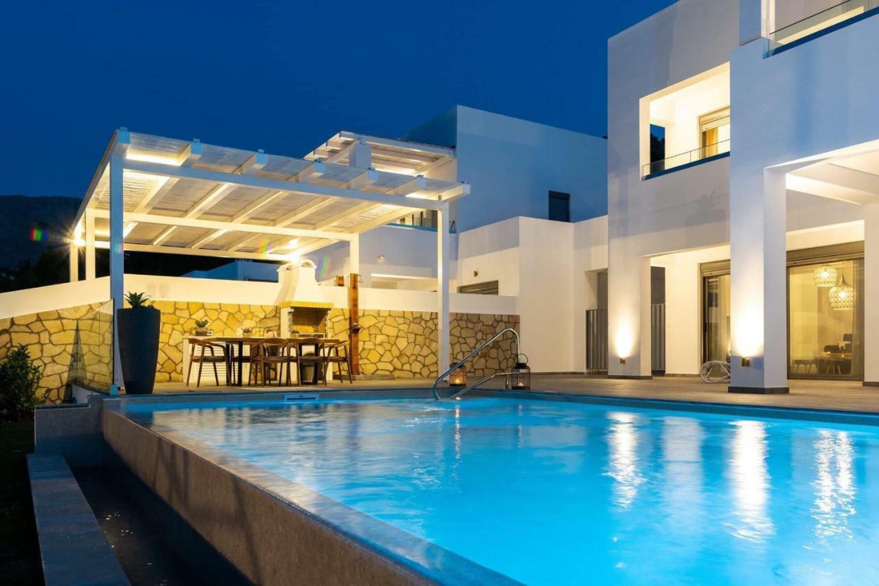 Krini Lindos Luxury Villas Exterior foto